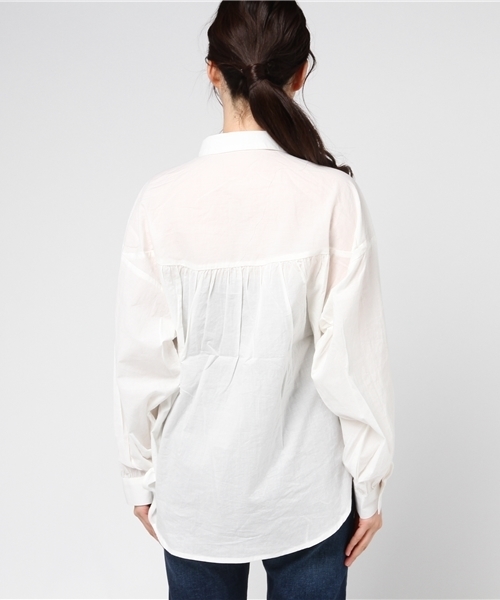 LBC（エルビーシー）の「60ローンビッグブラウス             （シャツ/ブラウス・レディース・ホワイト/ダークグリーン・MEDIUM/LARGE）」の5枚目の写真