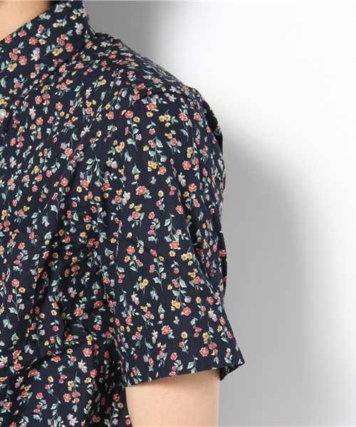 coen(コーエン)の「フラワープリントボタンダウンシャツ(シャツ/ブラウス・メンズ・ネイビー/ホワイト・X-LARGE/SMALL/MEDIUM/LARGE)」の7枚目の写真