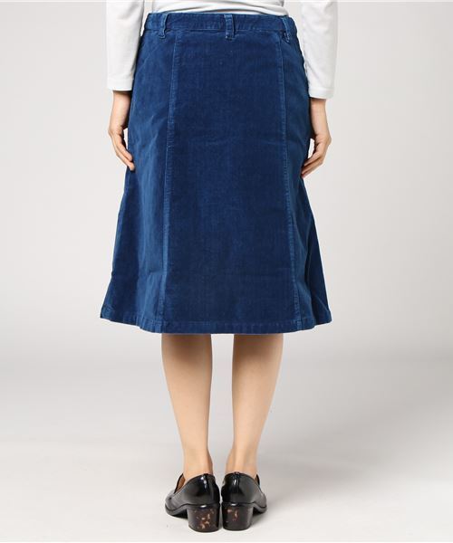 SLOBE IENA(スローブイエナ)の「LE DENIM ベルベットスカート◆(スカート・レディース・ネイビー/ブルー・36/38/40)」の9枚目の写真