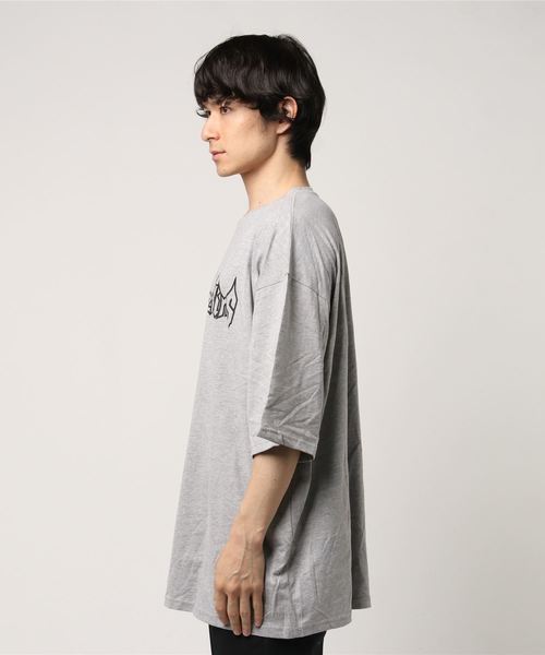 COLLARS（カラーズ）の「【Bernard Jenkins/ バーナードジェンキンス】ビッグシルエットTシャツ ロゴプリント（Tシャツ/カットソー・メンズ・ブラック/レッド/サックスブルー/杢グレー/ホワイト・L/M/XL）」の7枚目の写真