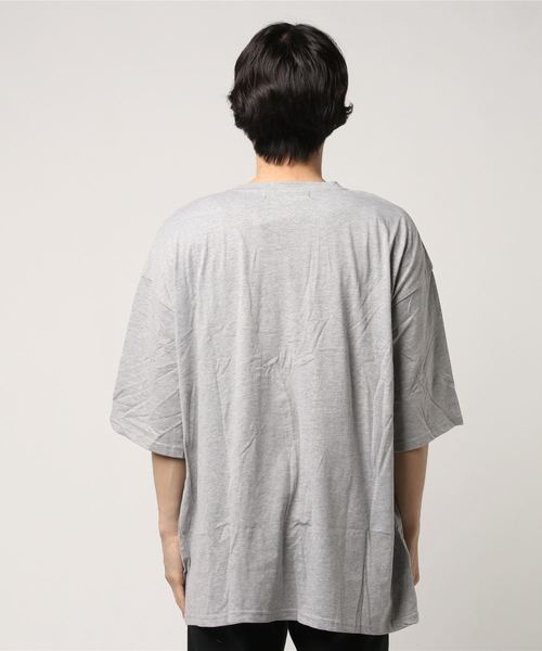 COLLARS（カラーズ）の「【Bernard Jenkins/ バーナードジェンキンス】ビッグシルエットTシャツ ロゴプリント（Tシャツ/カットソー・メンズ・ブラック/レッド/サックスブルー/杢グレー/ホワイト・L/M/XL）」の6枚目の写真