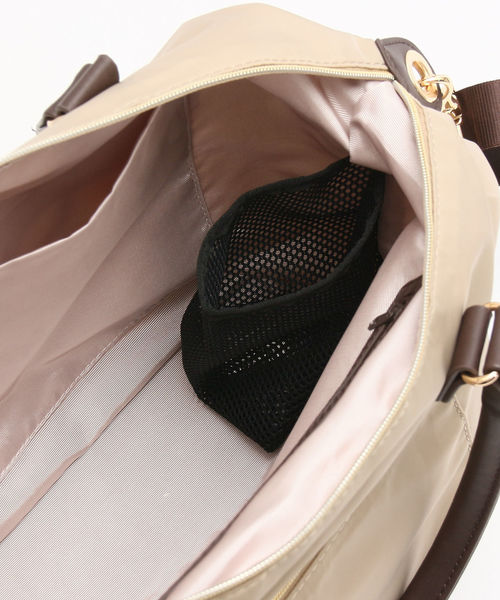 Afternoon Tea(アフタヌーンティー)の「はっ水ナイロンツイルトートバッグ(トートバッグ・レディース・ベージュ・ONE SIZE)」の12枚目の写真