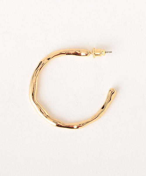 BEAUTY&YOUTH UNITED ARROWS（ビューティーアンドユースユナイテッドアローズ）の「BY メタルタタキC ピアス о（ピアス（両耳用）・レディース・シルバー/ゴールド・FREE）」の3枚目の写真