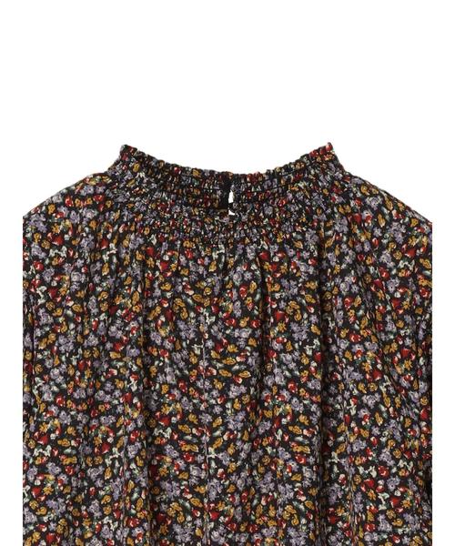 YECCA VECCA(イェッカヴェッカ)の「・小花プリントハイネックブラウス(シャツ/ブラウス・レディース・マルチ/ラベンダー・FREE)」の10枚目の写真