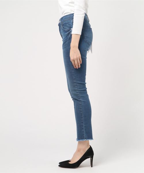 DISCOAT(ディスコート)の「デニムスキニーパンツ(その他パンツ・レディース・ネイビー・SMALL/MEDIUM/LARGE/X-SMALL)」の2枚目の写真