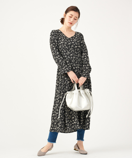 DISCOAT(ディスコート)の「デニムスキニーパンツ(その他パンツ・レディース・ネイビー・SMALL/MEDIUM/LARGE/X-SMALL)」の6枚目の写真