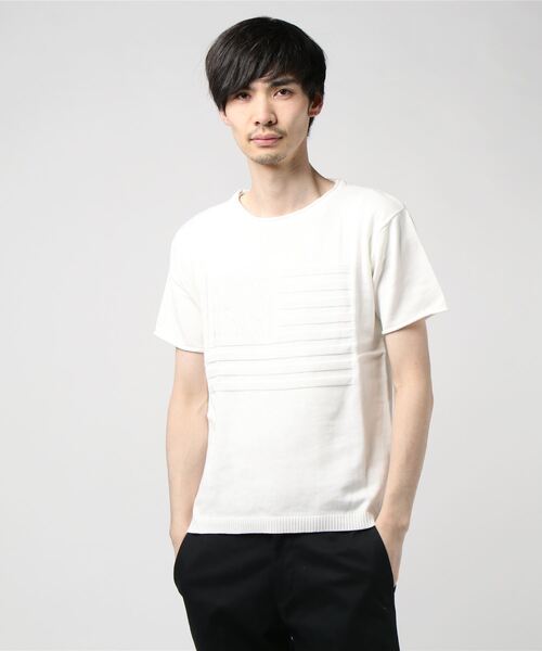STYLEBLOCK(スタイルブロック)の「カラーフェード星条旗ジャガード半袖サマーニット(Tシャツ/カットソー・メンズ・オフホワイト/サックスブルー/ネイビー・L/M)」の2枚目の写真
