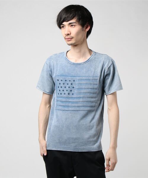 STYLEBLOCK(スタイルブロック)の「カラーフェード星条旗ジャガード半袖サマーニット(Tシャツ/カットソー・メンズ・オフホワイト/サックスブルー/ネイビー・L/M)」の1枚目の写真