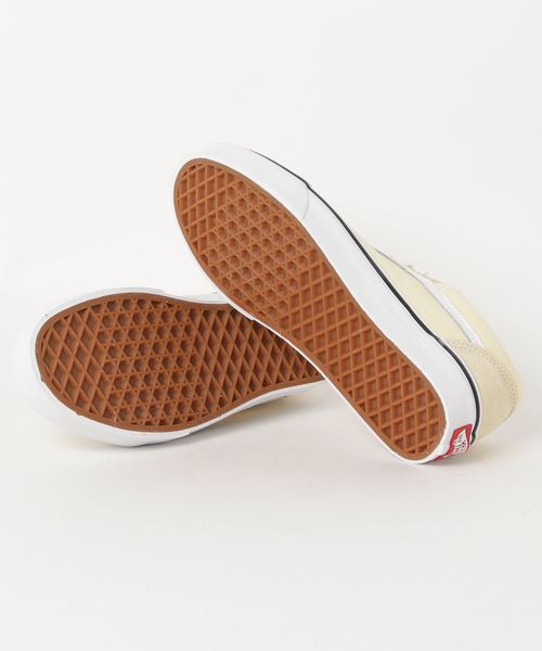 VANS（バンズ）の「オールド スクール OLD SKOOL VN0A38G1VKV（スニーカー・レディース・イエロー・23cm/23.5cm/24cm/24.5cm）」の2枚目の写真