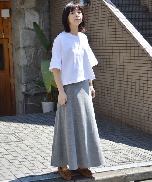 ROOPTOKYO（ループトウキョウ）の「made in standard ショートプルオーバーカットソー（Tシャツ/カットソー・レディース・ホワイト/ブラック/ベージュ/チャコール・FREE）」の8枚目の写真