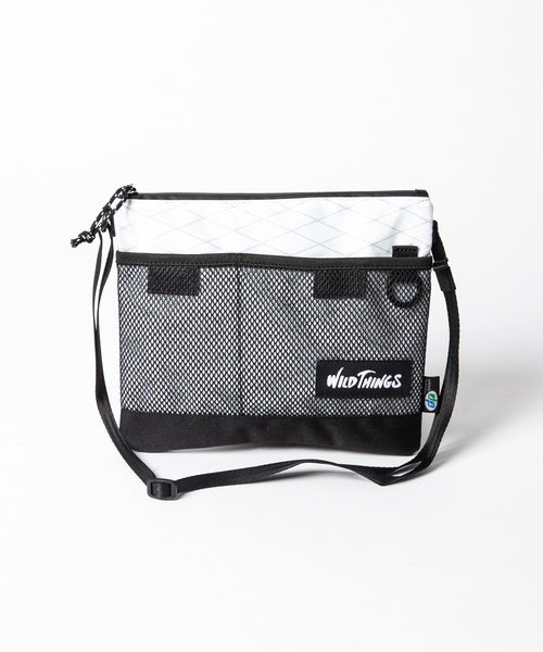 WILD THINGS(ワイルドシングス)の「【展開店舗限定】【WILDTHINGS】X-PAC NYLONサコッシュ(ショルダーバッグ・メンズ・ホワイト/ベージュ/グレー/パープル/ブラック/その他1/その他2・フリー)」の2枚目の写真