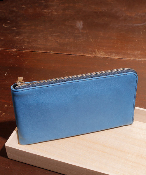 cramp(クランプ)の「Cramp クランプ SUKUMO Leather スクモレザー 藍染め L字ファスナーミドルウォレット SKM-001(財布)」|コバルトブルー