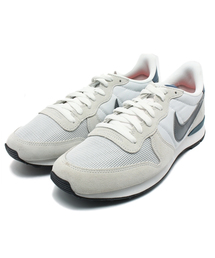 And A | NIKE INTERNATIONALIST(スニーカー)