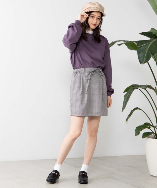 WEGO(ウィゴー)の「WEGO/シャーリングレーススウェット(スウェット・レディース・ブラック/ベージュ/パープル/アイボリー/ダークグリーン/ピンク/スミクロ・FREE)」の12枚目の写真