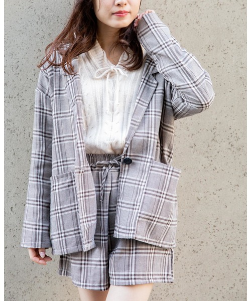 VANNIE U（ヴァニーユー）の「VANNIE U ケーブルオーバーフードニット（ニット/セーター・レディース・アイボリー・FREE）」の9枚目の写真