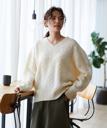 AMERICAN HOLIC | フワフワVネックケーブルニットプルオーバー(ニット/セーター)