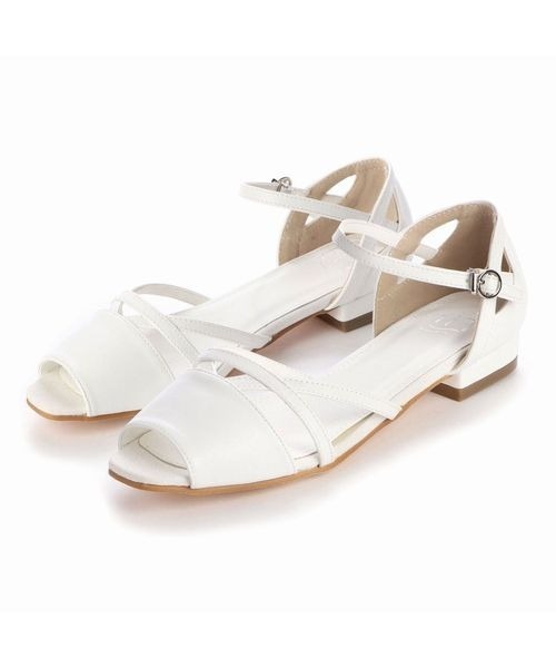 Fin（フィン）の「カッティングフラットサンダル（サンダル・レディース・アイボリー/ブラック/ピンク/ベージュ/シルバー・22.5cm/23cm/23.5cm/24cm/24.5cm/25cm）」の20枚目の写真