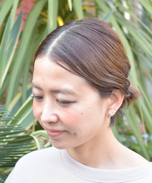 Ray BEAMS(レイビームス)の「Ray BEAMS / 18mm フープ イヤリング(イヤリング・レディース・シルバー/ゴールド・ONE SIZE)」の4枚目の写真