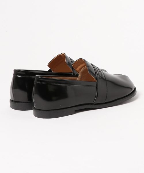 KOBE LETTUCE（コウベレタス）の「足袋ローファー　フラットシューズ（ローファー・レディース・ホワイト/ブラック/ブラウン・LL/S/M/L）」の4枚目の写真