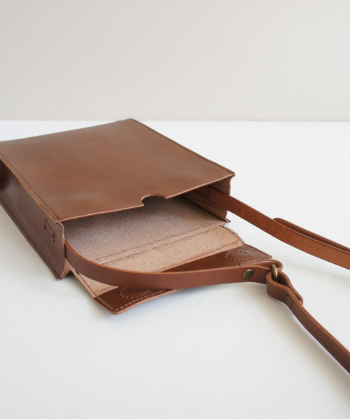 NUME トランプ ハコ ショルダー/M（ショルダーバッグ）｜TIDEWAY