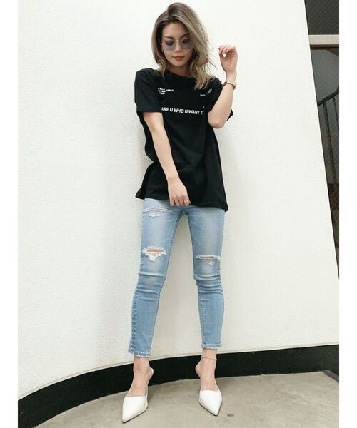 GYDA(ジェイダ)の「Sabrina crash デニムパンツ(デニムパンツ・レディース・ライトブルー/ブルー・SMALL/MEDIUM/X-SMALL)」の12枚目の写真