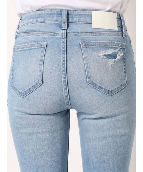 GYDA(ジェイダ)の「Sabrina crash デニムパンツ(デニムパンツ・レディース・ライトブルー/ブルー・SMALL/MEDIUM/X-SMALL)」の20枚目の写真