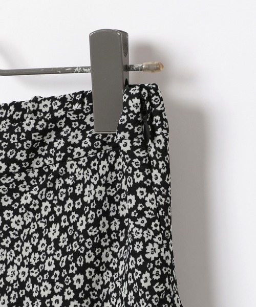 LOWRYS FARM（ローリーズファーム）の「コバナキリカエフレアスカート　886090（スカート・レディース・ブラック/グリーン/アイボリー・FREE）」の19枚目の写真