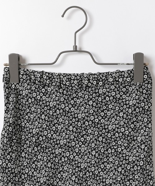 LOWRYS FARM（ローリーズファーム）の「コバナキリカエフレアスカート　886090（スカート・レディース・ブラック/グリーン/アイボリー・FREE）」の18枚目の写真