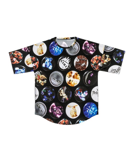 TRAVAS TOKYO（トラバス トウキョウ）の「『TRAVAS TOKYO/トラバス トーキョー』Geeky button badge round hem BIG Tee/缶バッジプリントラウンドTEE/半袖Tシャツ/オーバーサイズカットソー/ロングTシャツ（Tシャツ/カットソー・レディース・ブラック/ホワイト・FREE）」の13枚目の写真