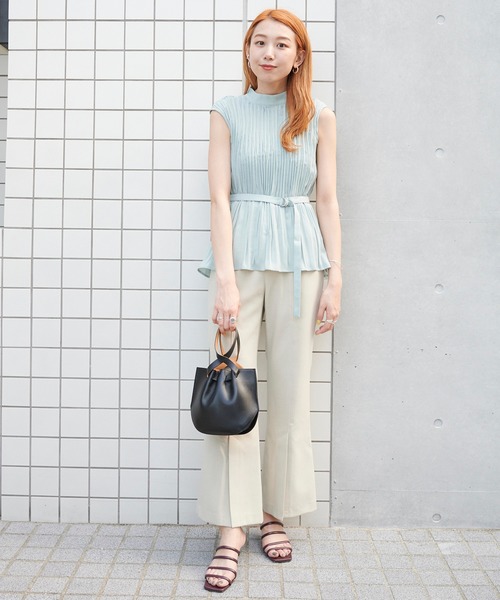 STUDIOUS（ステュディオス）の「【STUDIOUS】ボタニカルアンクルフレアパンツ（その他パンツ・レディース・ベージュ/グリーン・1/2）」の7枚目の写真