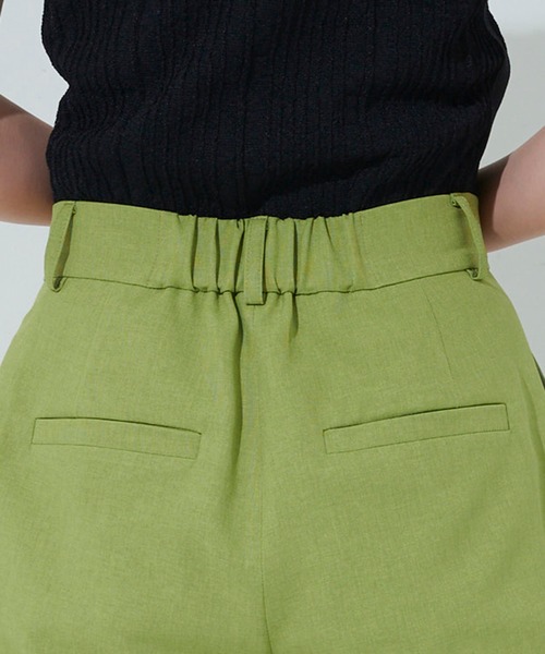 STUDIOUS（ステュディオス）の「【STUDIOUS】ボタニカルアンクルフレアパンツ（その他パンツ・レディース・ベージュ/グリーン・1/2）」の15枚目の写真