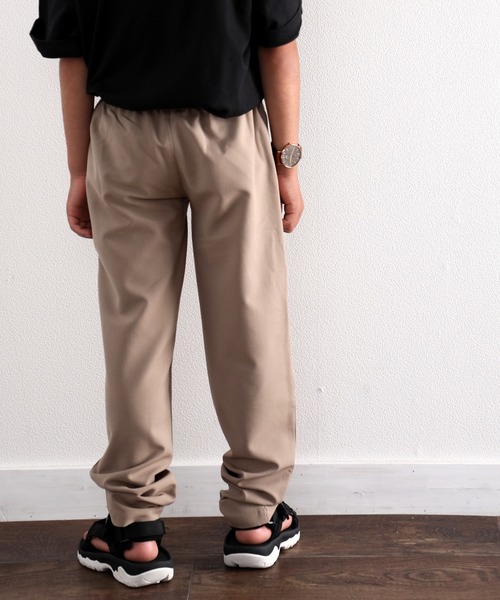 classicalelf（クラシカルエルフ）の「キッズ タック入りウエストゴム無地テーパードパンツ(フルレングス)（その他パンツ・キッズ・グリーン/ライトベージュ/ブラック/ベージュ・140/130/150）」の8枚目の写真