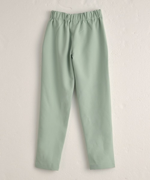 classicalelf（クラシカルエルフ）の「キッズ タック入りウエストゴム無地テーパードパンツ(フルレングス)（その他パンツ・キッズ・グリーン/ライトベージュ/ブラック/ベージュ・140/130/150）」の17枚目の写真