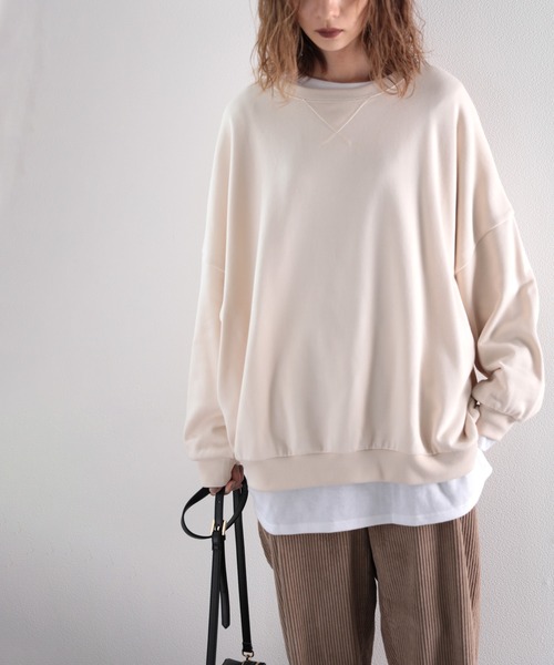 classicalelf（クラシカルエルフ）の「ガゼット付きバックプリントクルーネックスウェットプルオーバー(長袖)（スウェット・レディース・ブラック/グレー/アイボリー/モカ/ライトカーキ/グレイッシュブルー/ライトグレー・MEDIUM/LARGE/X-LARGE）」の16枚目の写真