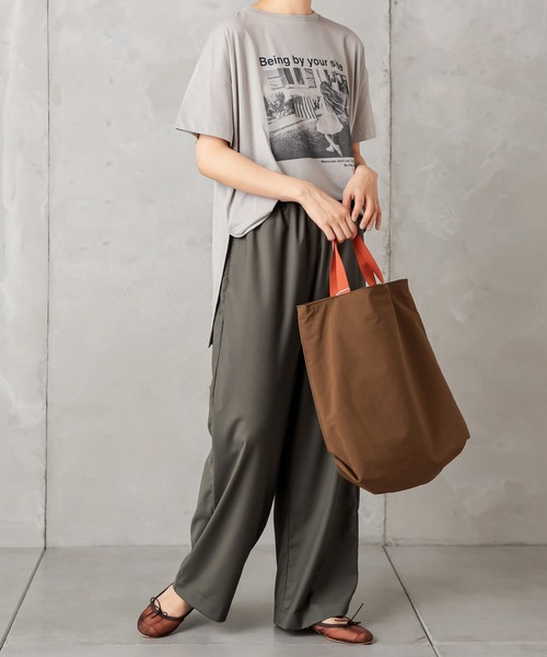 PUAL CE CIN（ピュアルセシン）の「フォトプリントT（Tシャツ/カットソー・レディース・グレー/レッド/オフホワイト/グレー系その他・FREE）」の11枚目の写真