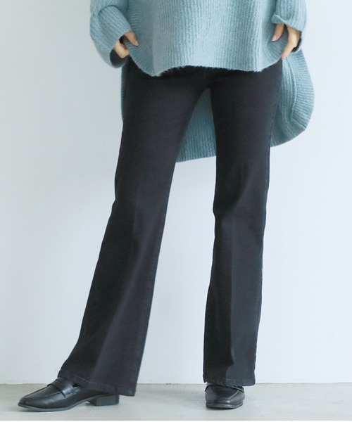 coca（coca）（コカ）の「ロング丈美脚フレアデニム（デニムパンツ・レディース・ブルー/ブラック・LARGE/MEDIUM）」の2枚目の写真