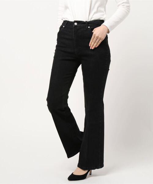 coca（coca）（コカ）の「ロング丈美脚フレアデニム（デニムパンツ・レディース・ブルー/ブラック・LARGE/MEDIUM）」の14枚目の写真