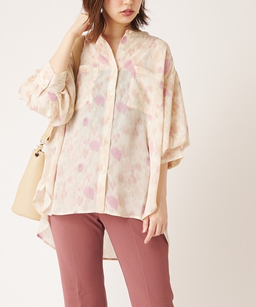 natural couture(ナチュラルクチュール)の「たっぷりボリューム袖ブラウス(シャツ/ブラウス・レディース・オフホワイト/ブルーグレー/モカ/その他1・FREE)」の1枚目の写真