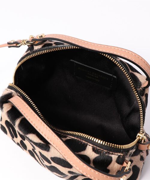 Tiara（ティアラ）の「【GIANNI CHIARINI】ALIFA レオパード小（ショルダーバッグ・レディース・レオパード・FREE）」の4枚目の写真