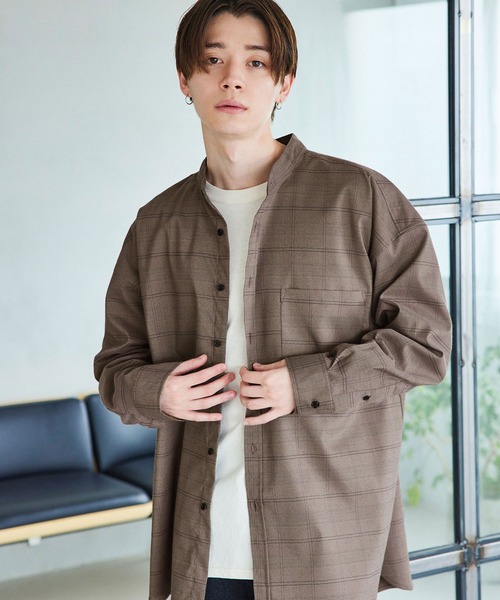 MONO-MART(モノマート)の「TRストレッチ スーパービッグシルエットバンドカラーシャツ(シャツ/ブラウス・メンズ・オフホワイト/ブラック/ライトグレー/グレー系その他/ダークブラウン/ベージュ系その他/グレー系その他2/グレー系その他3/ブルー・FREE)」の6枚目の写真