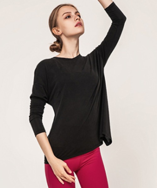 レディース バックツイストフィットネストップス その他トップス Day Closet デイ クローゼット のファッション通販 Zozotown