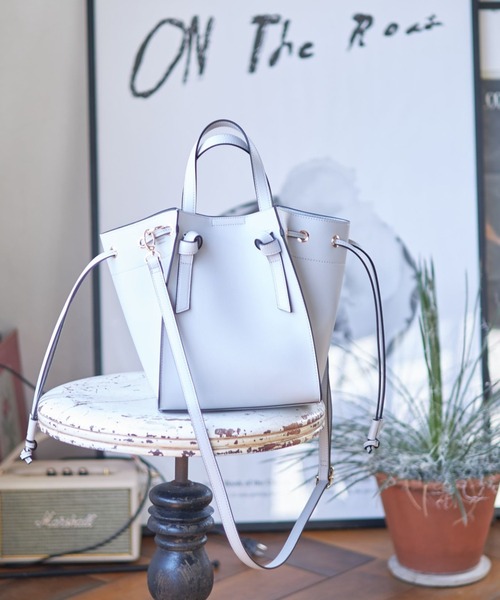 ドロスト付きマルチWAYフェイクレザー軽量トートバッグ（ショルダー