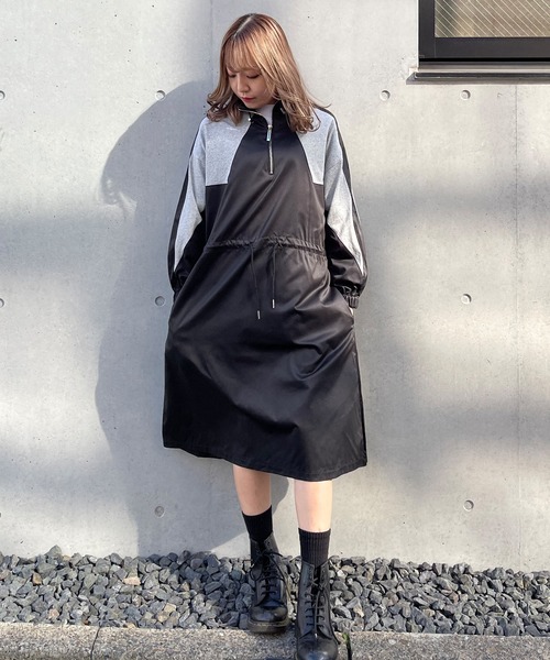 ブランコワンピース The Kissed By A Cobra One Shoulder Kaftan With Neckband