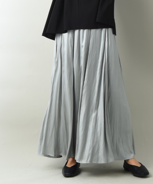 INTERPLANET(インタープラネット)の「レザーライクサテンスカート(スカート・レディース・グリーン/モカ/グレイッシュベージュ・FREE)」の16枚目の写真