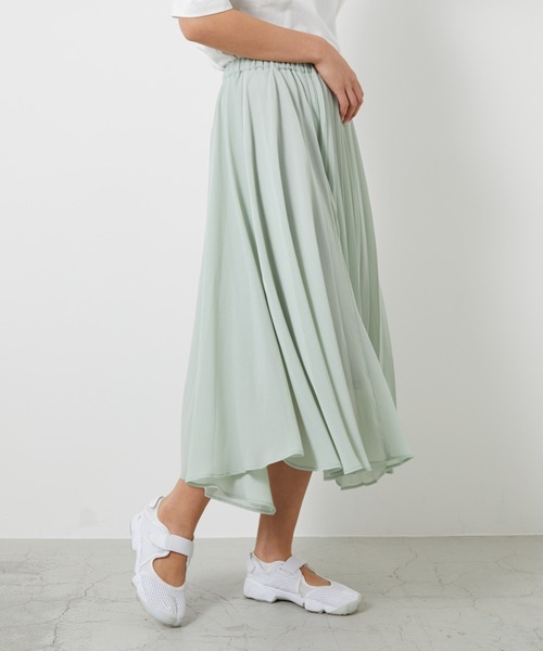 AZUL ENCANTO（アズールエンカント）の「シアークレープ　アシメプリーツスカート（スカート・レディース・アイボリー/ミント/ライトブラック・FREE）」の16枚目の写真