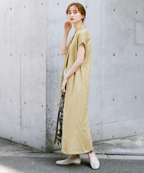 SENSE OF PLACE by URBAN RESEARCH（センスオブプレイスバイアーバンリサーチ）の「バンドカラーシャツワンピース（ワンピース・レディース・オフホワイト/ブラック/イエロー/グレー・ONE）」の13枚目の写真