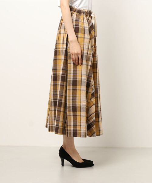 CUBE SUGAR（キューブシュガー）の「先染めチェック 切替 ギャザースカート（スカート・レディース・イエロー/ピンク/ネイビー/マルチ・M）」の5枚目の写真