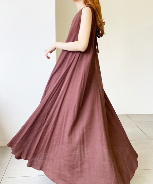 UNRELISH（アンレリッシュ）の「バックシャンテントサックワンピース（ワンピース・レディース・ブラウン/ライトグリーン/ベージュ・MEDIUM）」の15枚目の写真