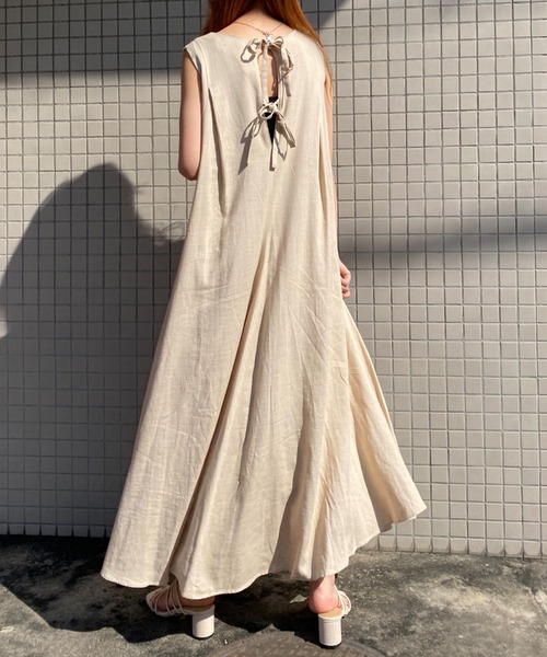 UNRELISH（アンレリッシュ）の「バックシャンテントサックワンピース（ワンピース・レディース・ブラウン/ライトグリーン/ベージュ・MEDIUM）」の12枚目の写真