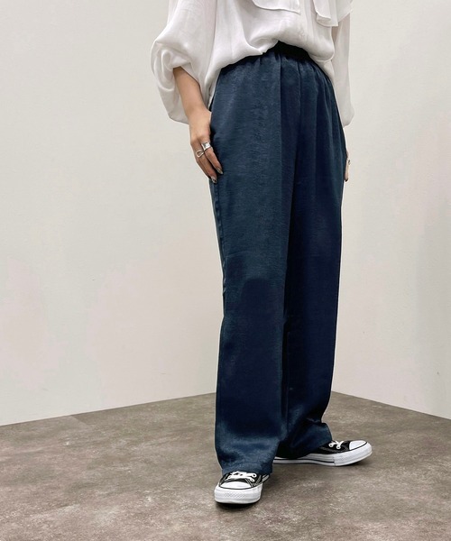 apres jour mignon(アプレジュールミニョン)の「カラーサテンイージーパンツ【ZOZOTOWN限定アイテム】(その他パンツ・レディース・グリーン/パープル/ブラック/ダークブルー・SMALL/X-LARGE/MEDIUM)」の18枚目の写真